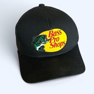 Vintage Bass Pro Shops Black Snapback Cap with Mesh